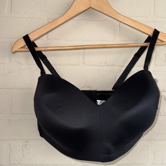 Wacoal Black bra Strapless 38DDD NEW has straps no underwire seamless - Picture 3 of 9